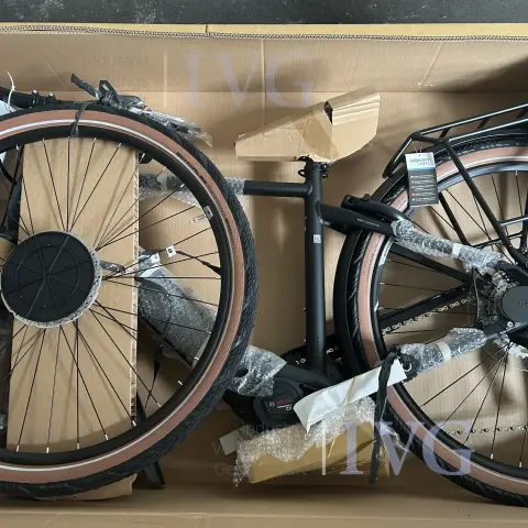 Neuwertige E-Bikes