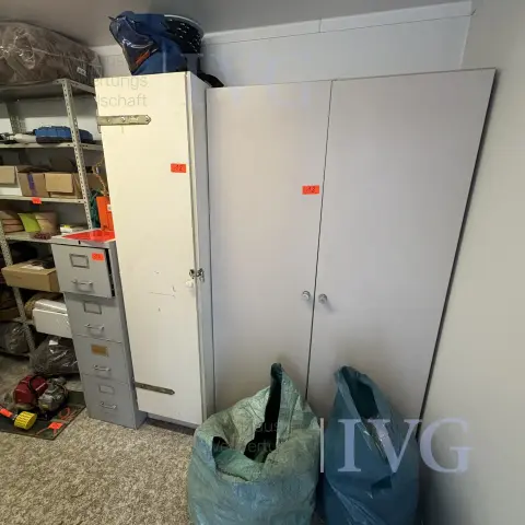 Wandschrank 2-türig,