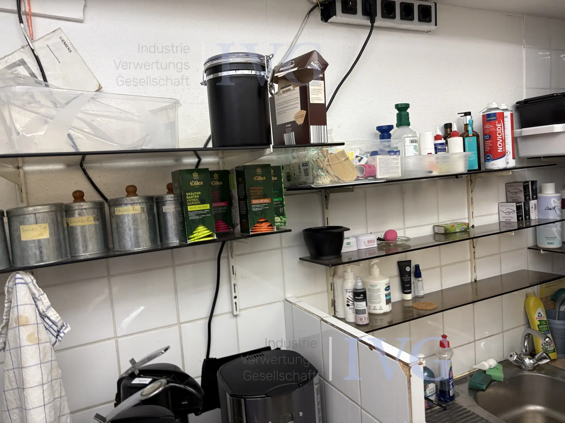 Küchenzeile 2-türig – foto 5 – kavel bij IVG, Gütersloh