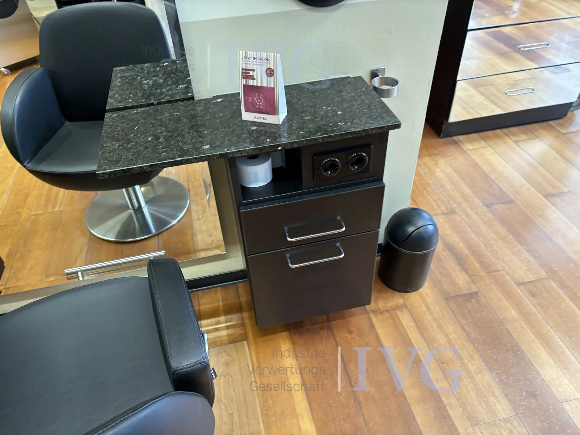 Frisierplätze – foto 5 – kavel bij IVG, Gütersloh