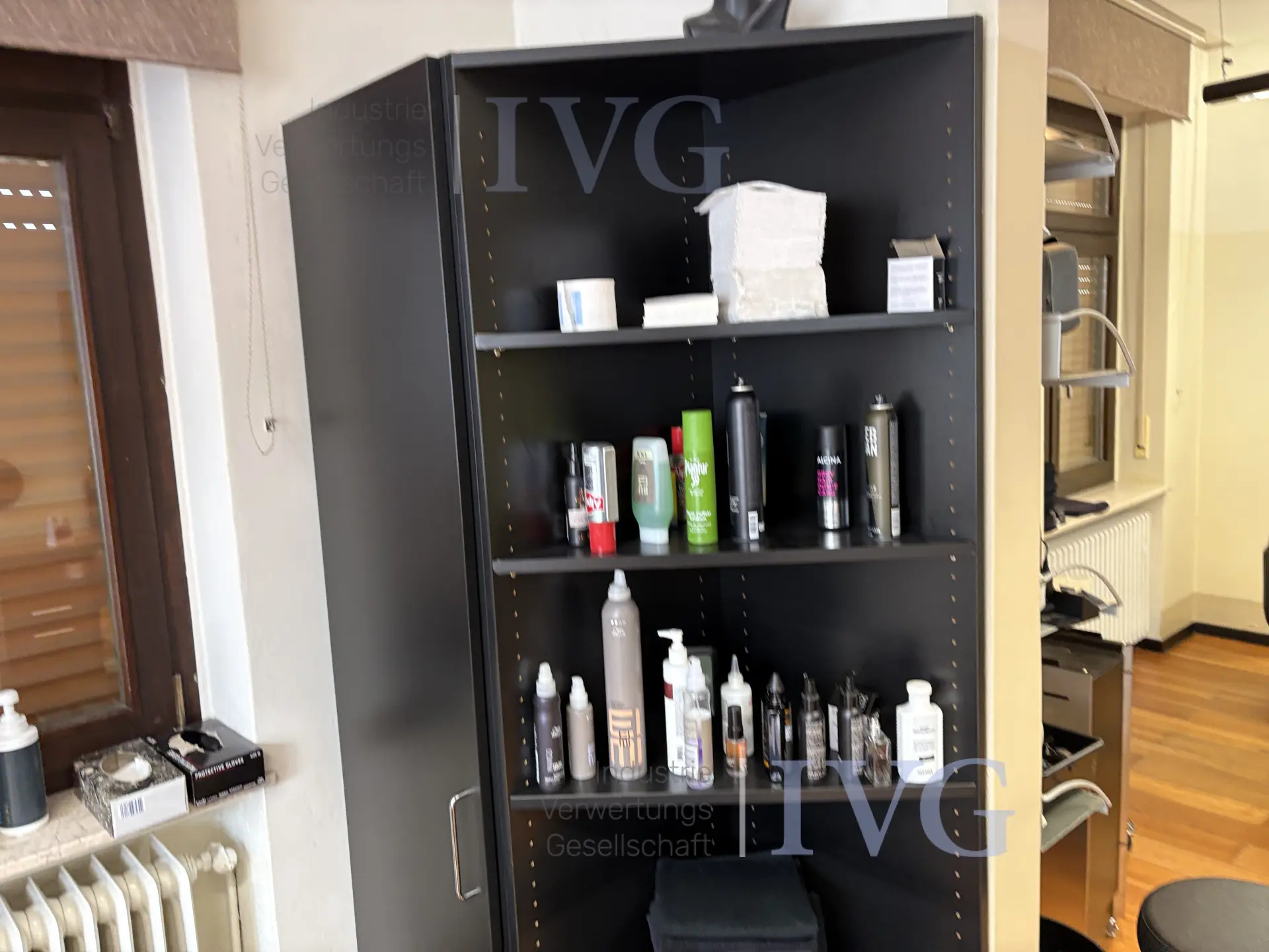 Posten Friseursalonmöbel – foto 3 – kavel bij IVG, Gütersloh