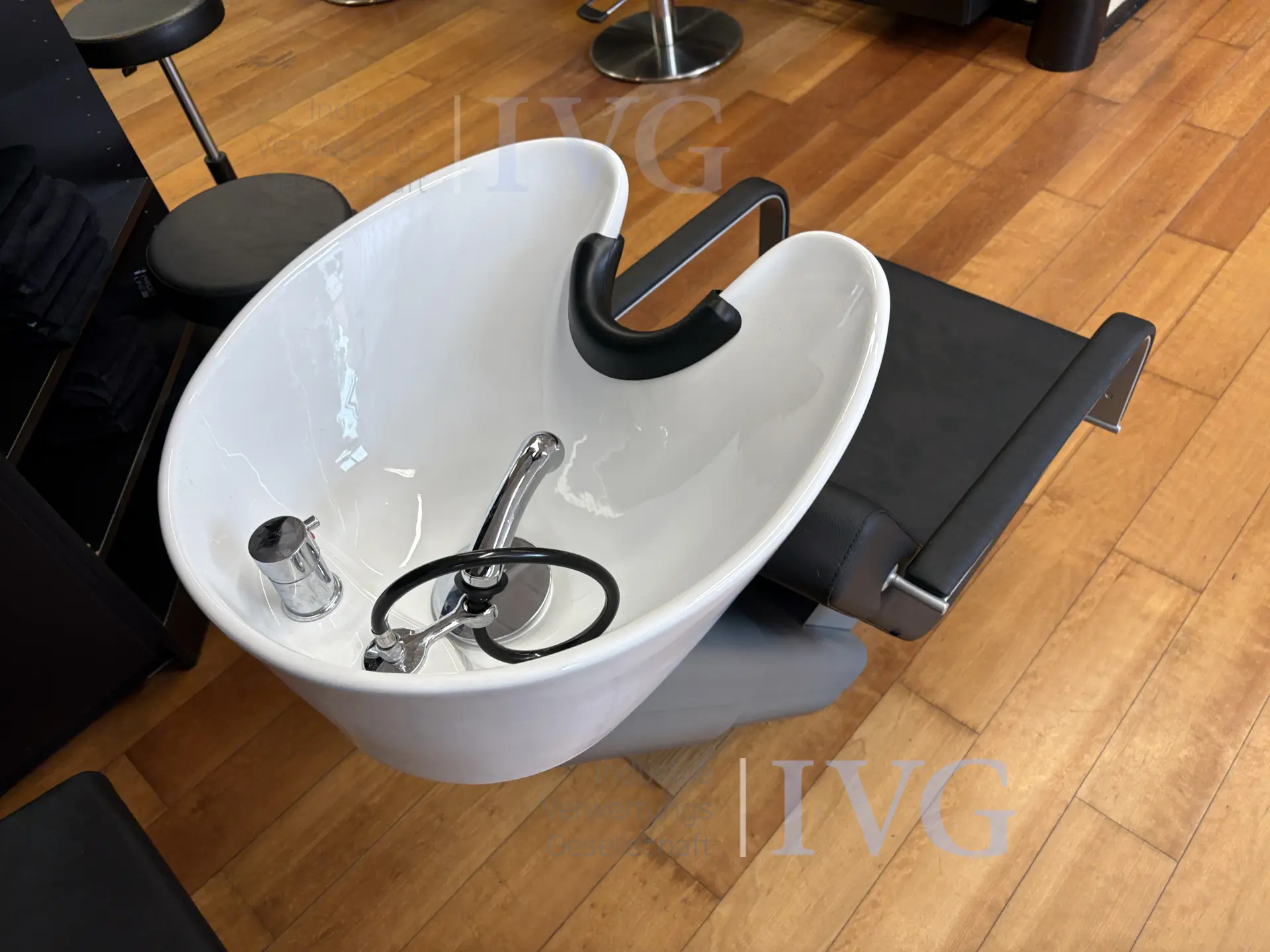 Rückwärts-Haarwaschbecken WELONDA – foto 2 – kavel bij IVG, Gütersloh