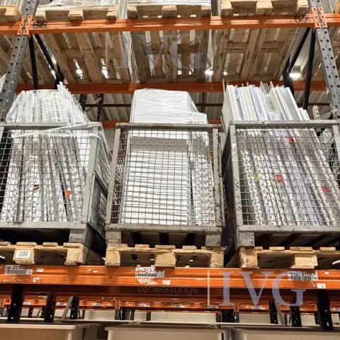 Thumbnail 13