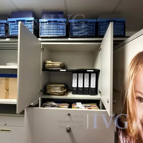 Thumbnail 11