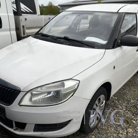Mehrzweckfahrzeug SKODA Roomster