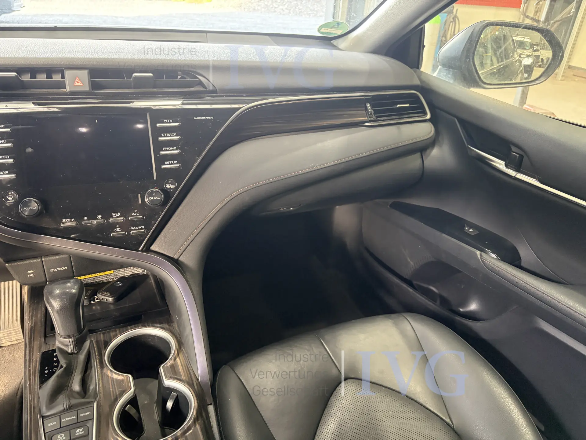 Limousine TOYOTA Camry – foto 29 – kavel bij IVG, Olfen
