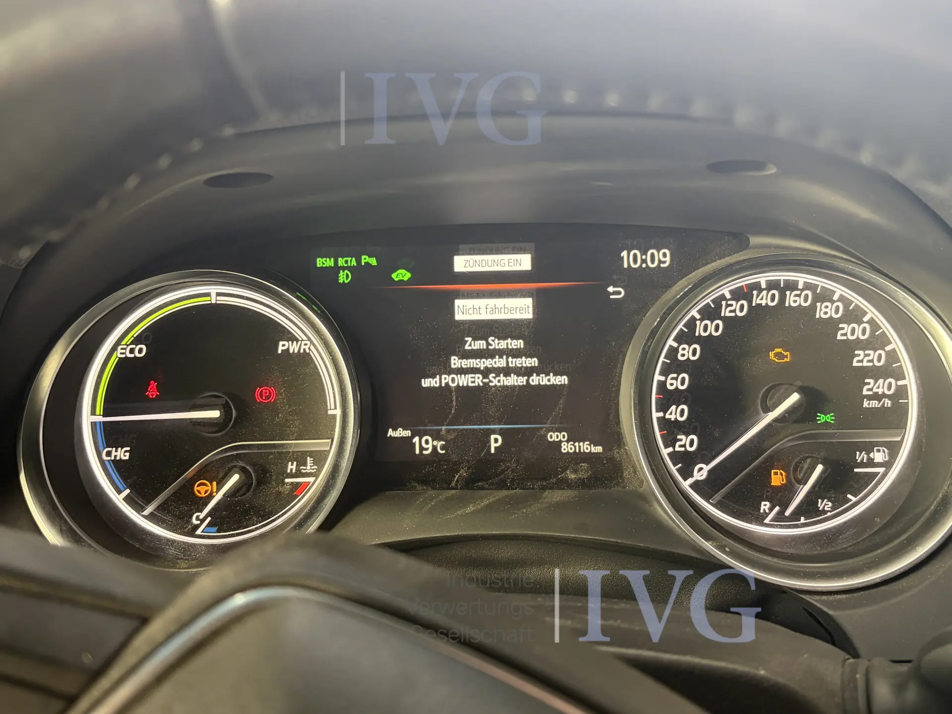 Limousine TOYOTA Camry – foto 26 – kavel bij IVG, Olfen
