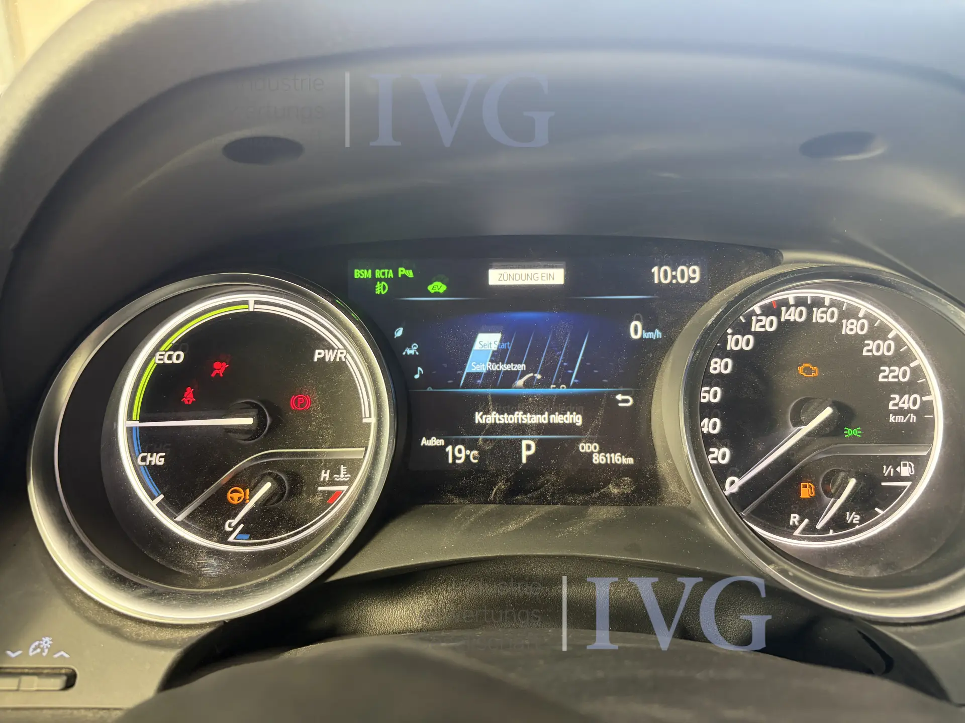 Limousine TOYOTA Camry – foto 22 – kavel bij IVG, Olfen