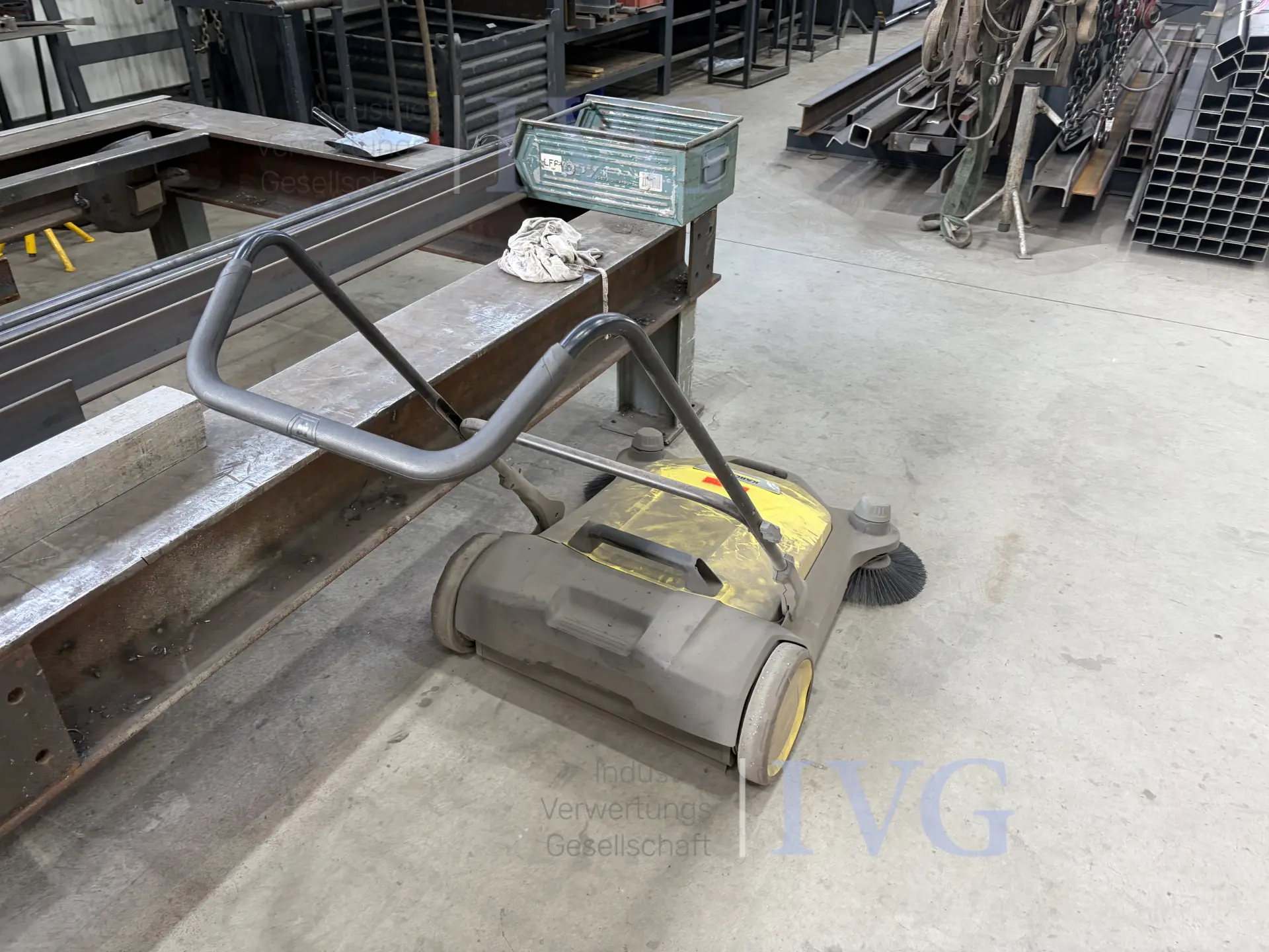 Mitgeh-Kehrmaschine KÄRCHER – foto 4 – kavel bij IVG, Olfen