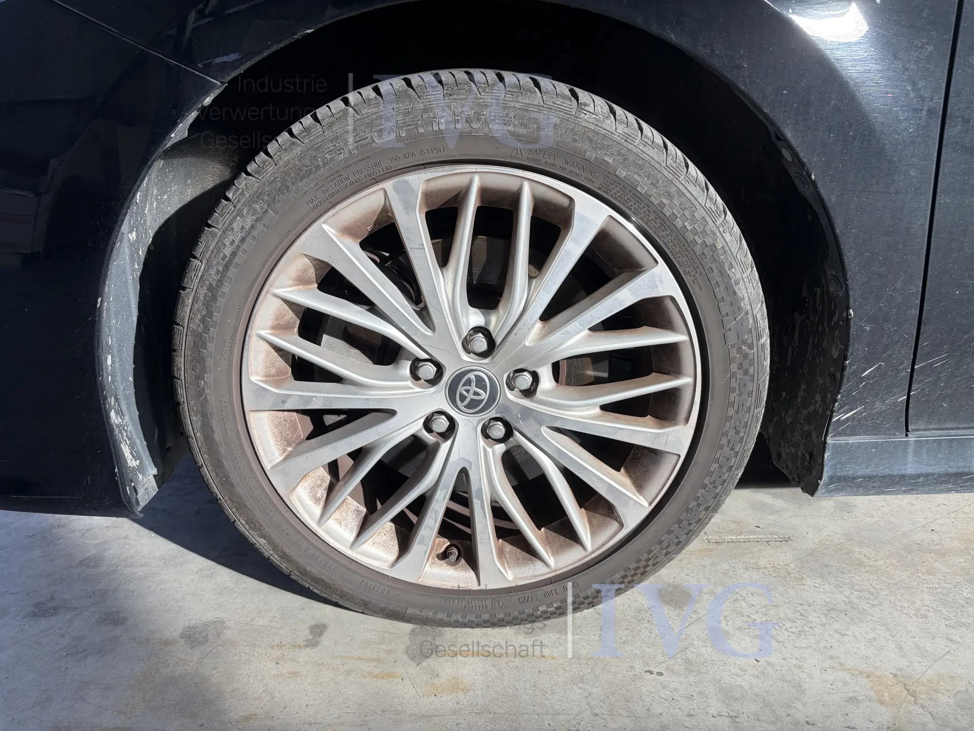 Limousine TOYOTA Camry – foto 9 – kavel bij IVG, Olfen