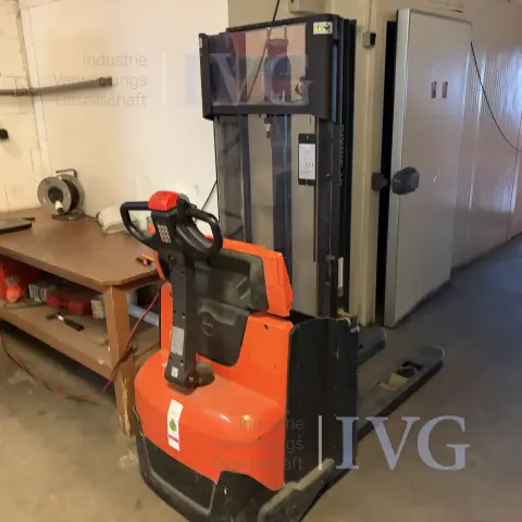E-Hochhubameise TOYOTA SWE120