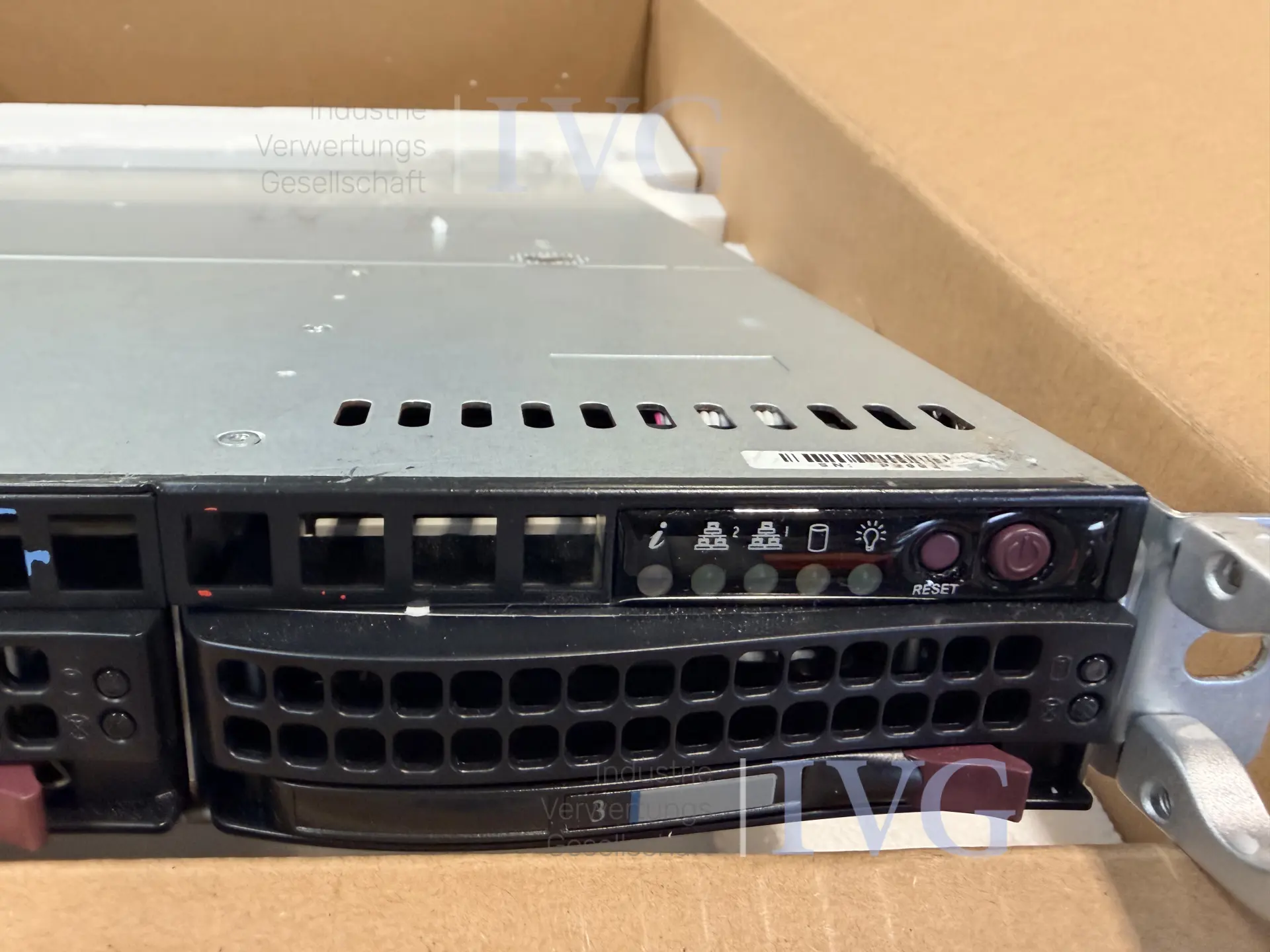 Server SUPERMICRO – foto 8 – kavel bij IVG, Kirchlengern