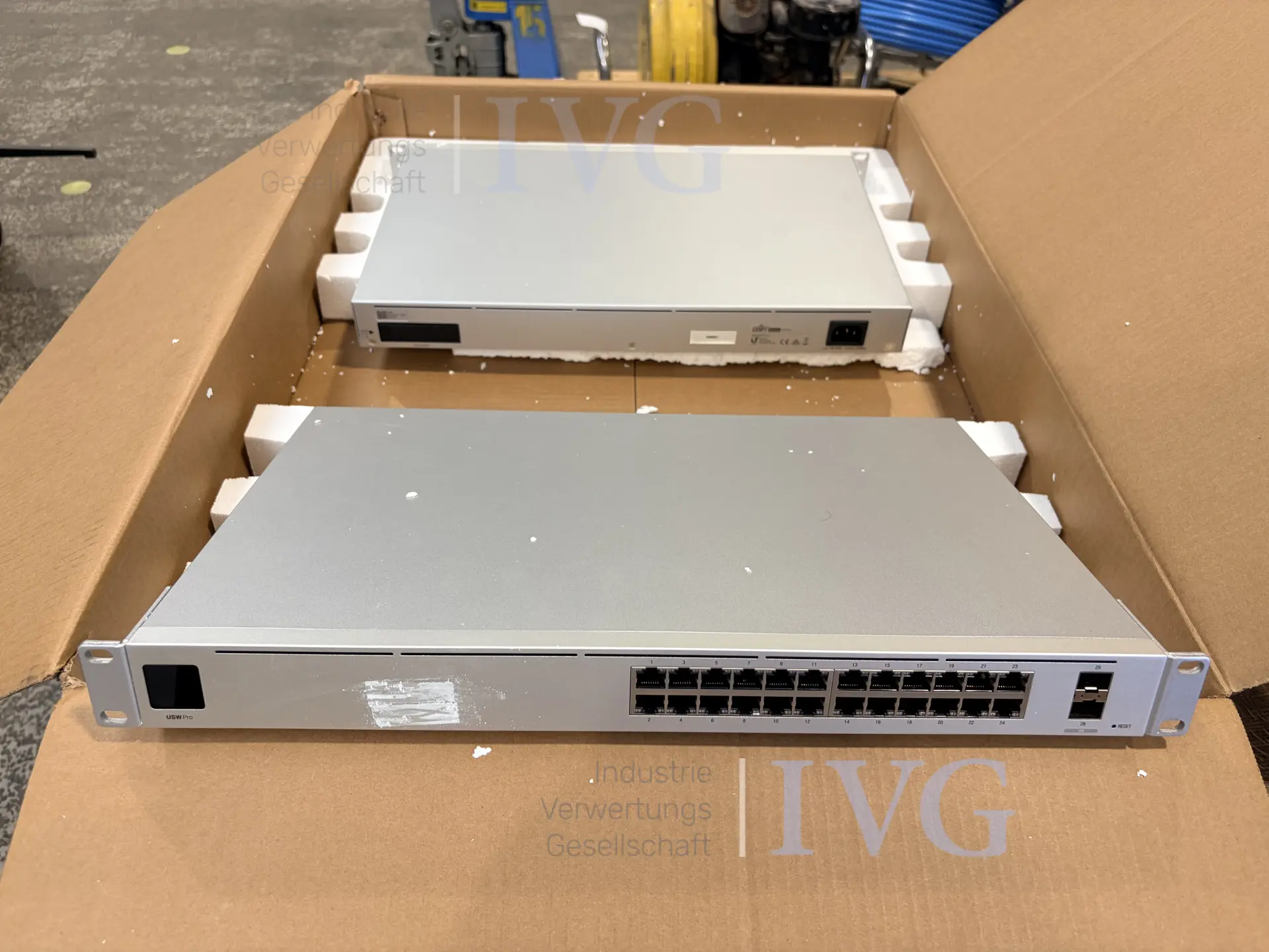 Switches UNIFI USW - Pro - 24 – foto 2 – kavel bij IVG, Kirchlengern