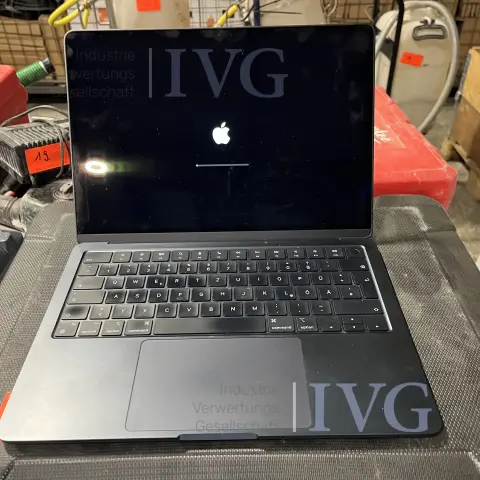 Notebook APPLE MacBook Air A2681