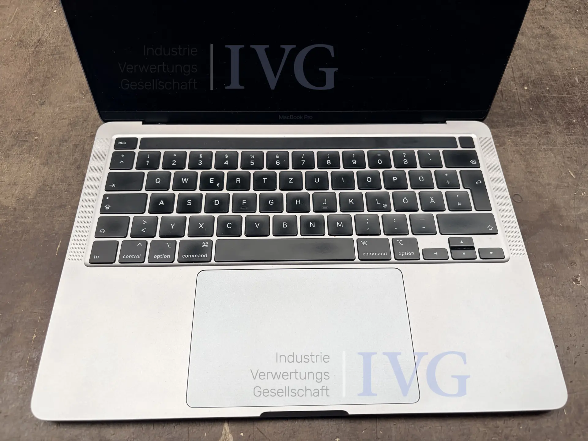 Notebook APPLE Mac Book A2251 – foto 3 – kavel bij IVG, Kirchlengern