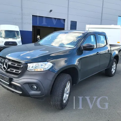 Pick-up MERCEDES-BENZ X-Klasse