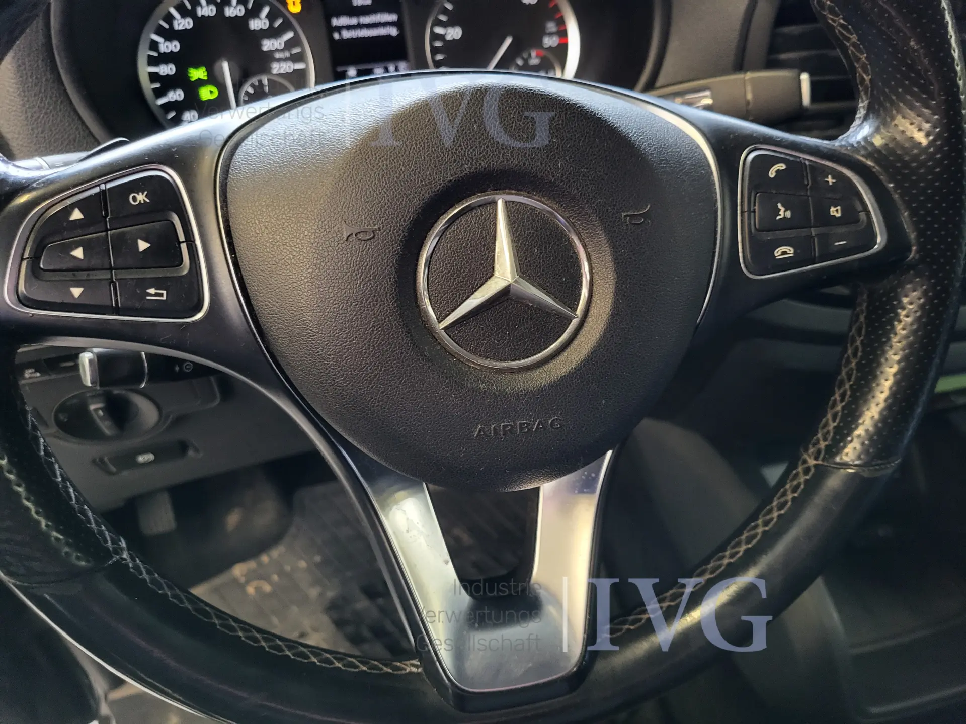 Multifunctioneel voertuig MERCEDES-BENZ Vito Tourer – foto 21 – kavel bij IVG, Kirchlengern