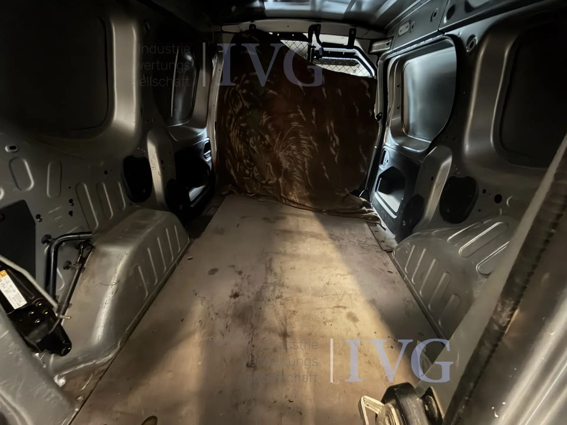 Van RENAULT Express – foto 25 – kavel bij IVG, Kirchlengern