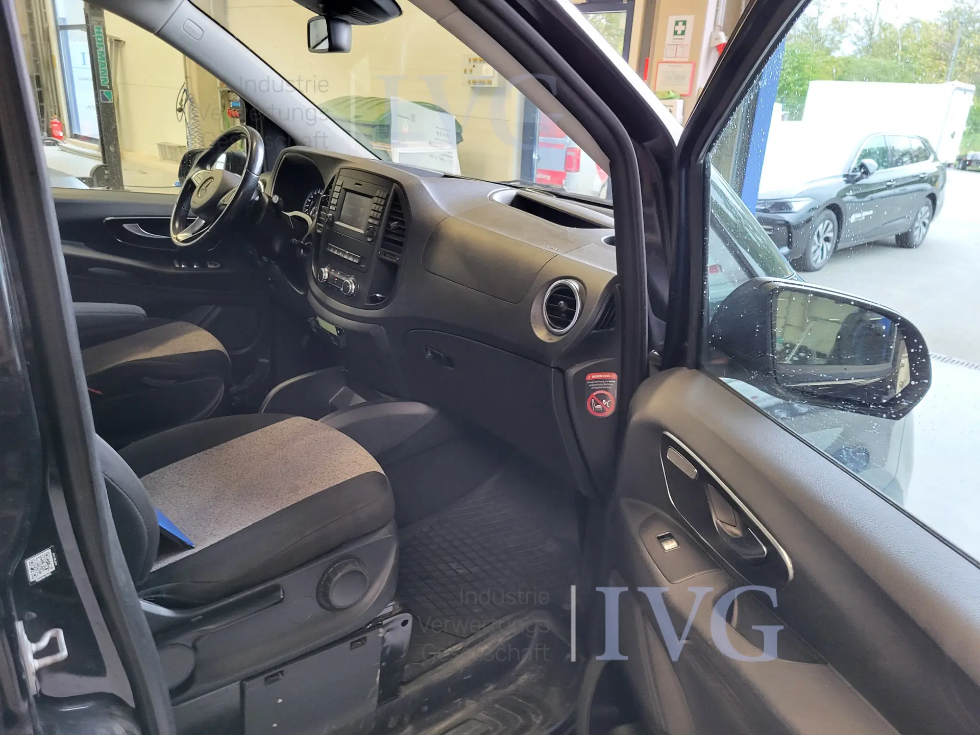 Multifunctioneel voertuig MERCEDES-BENZ Vito Tourer – foto 25 – kavel bij IVG, Kirchlengern
