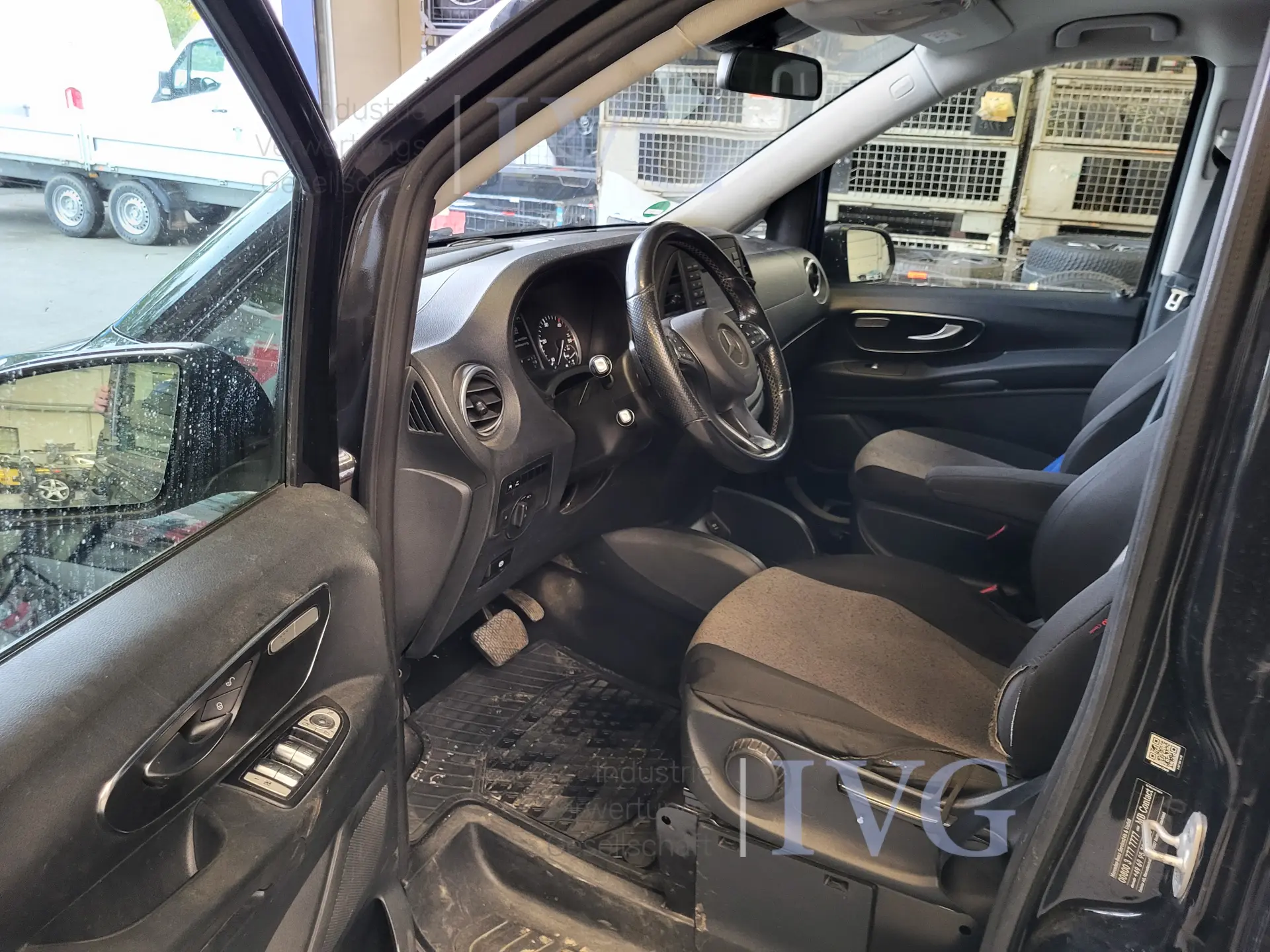 Multifunctioneel voertuig MERCEDES-BENZ Vito Tourer – foto 17 – kavel bij IVG, Kirchlengern
