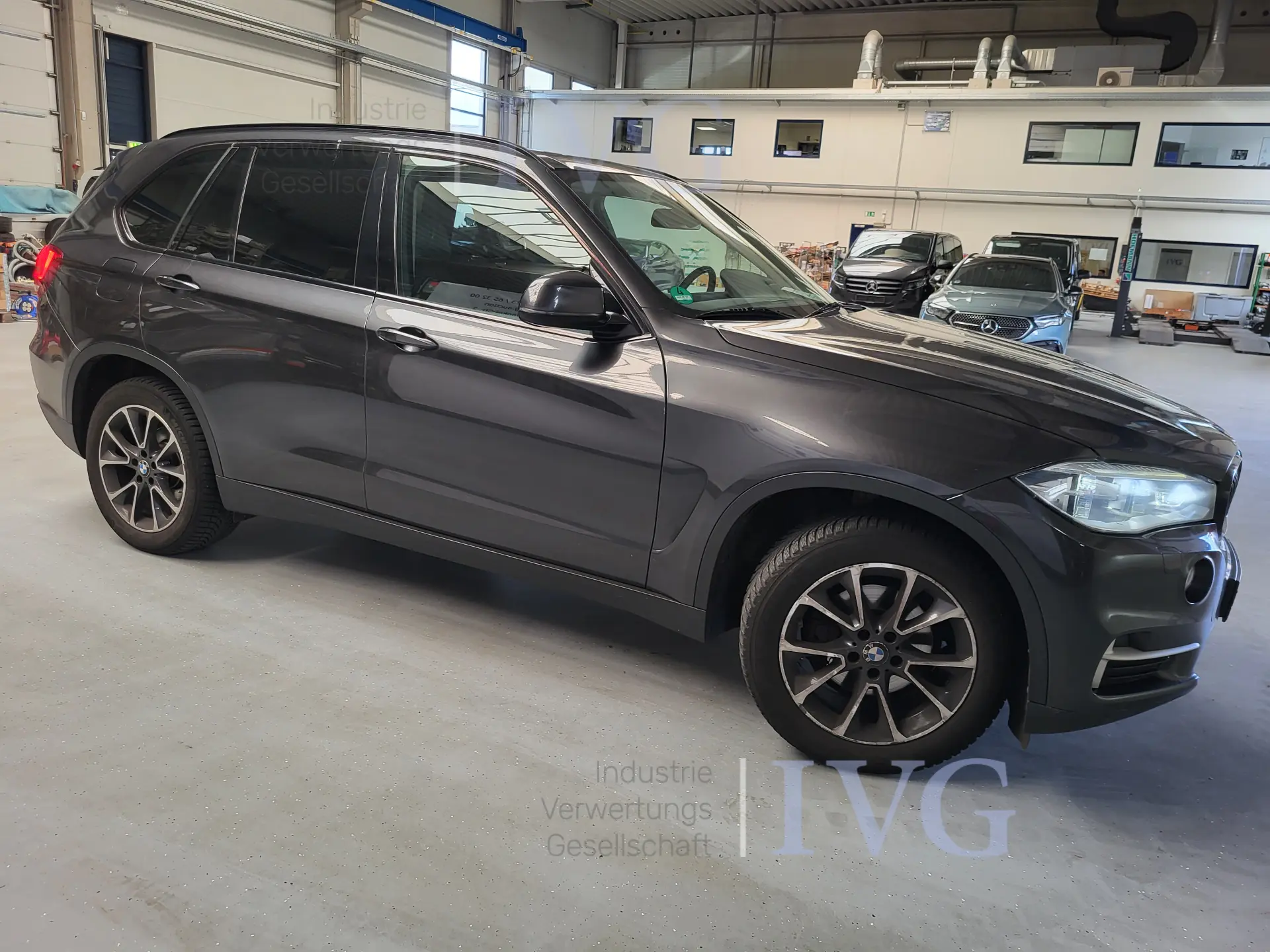 BMW X5 XDRIVE 30D stationwagen – foto 4 – kavel bij IVG, Kirchlengern