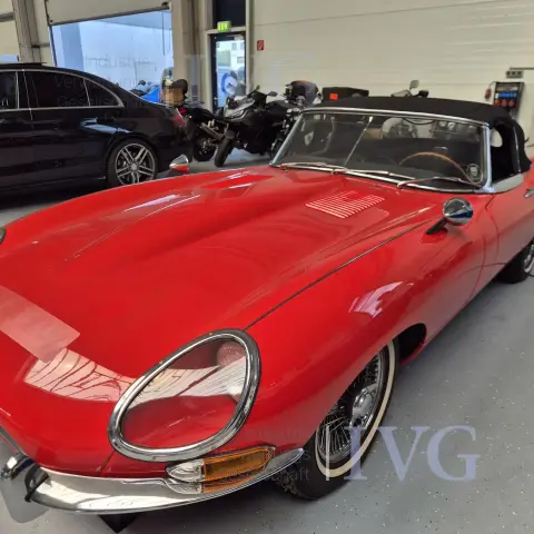 Pkw JAGUAR