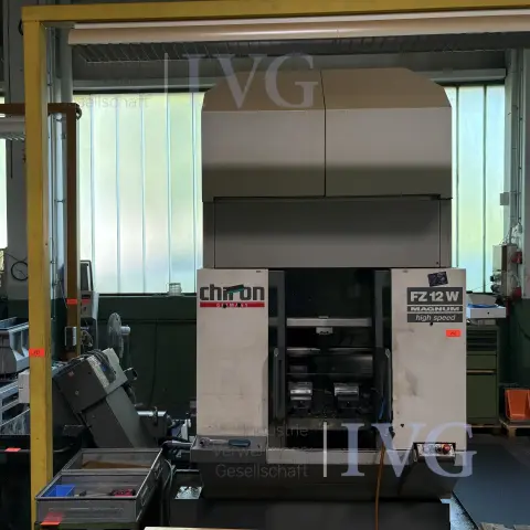 3-axis CNC machining center CHIRON FZ 12 W Magnum Highspeed