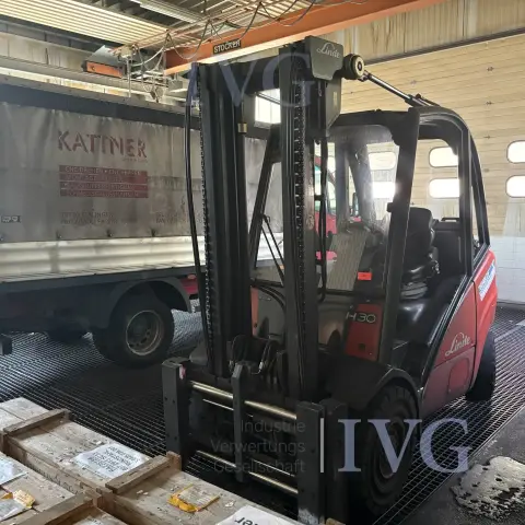 LINDE H30T LPG forklift