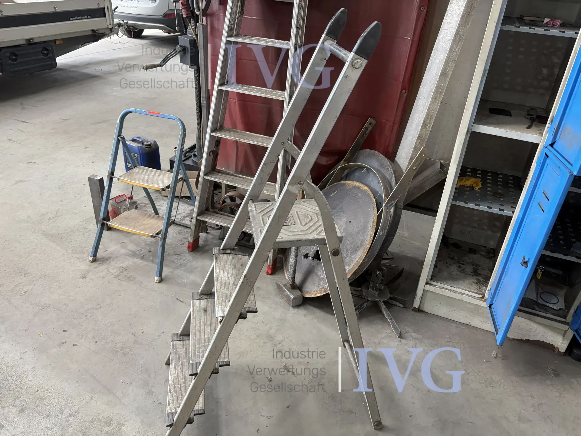 Alu-Stehleiter DURO – foto 2 – kavel bij IVG, Olfen