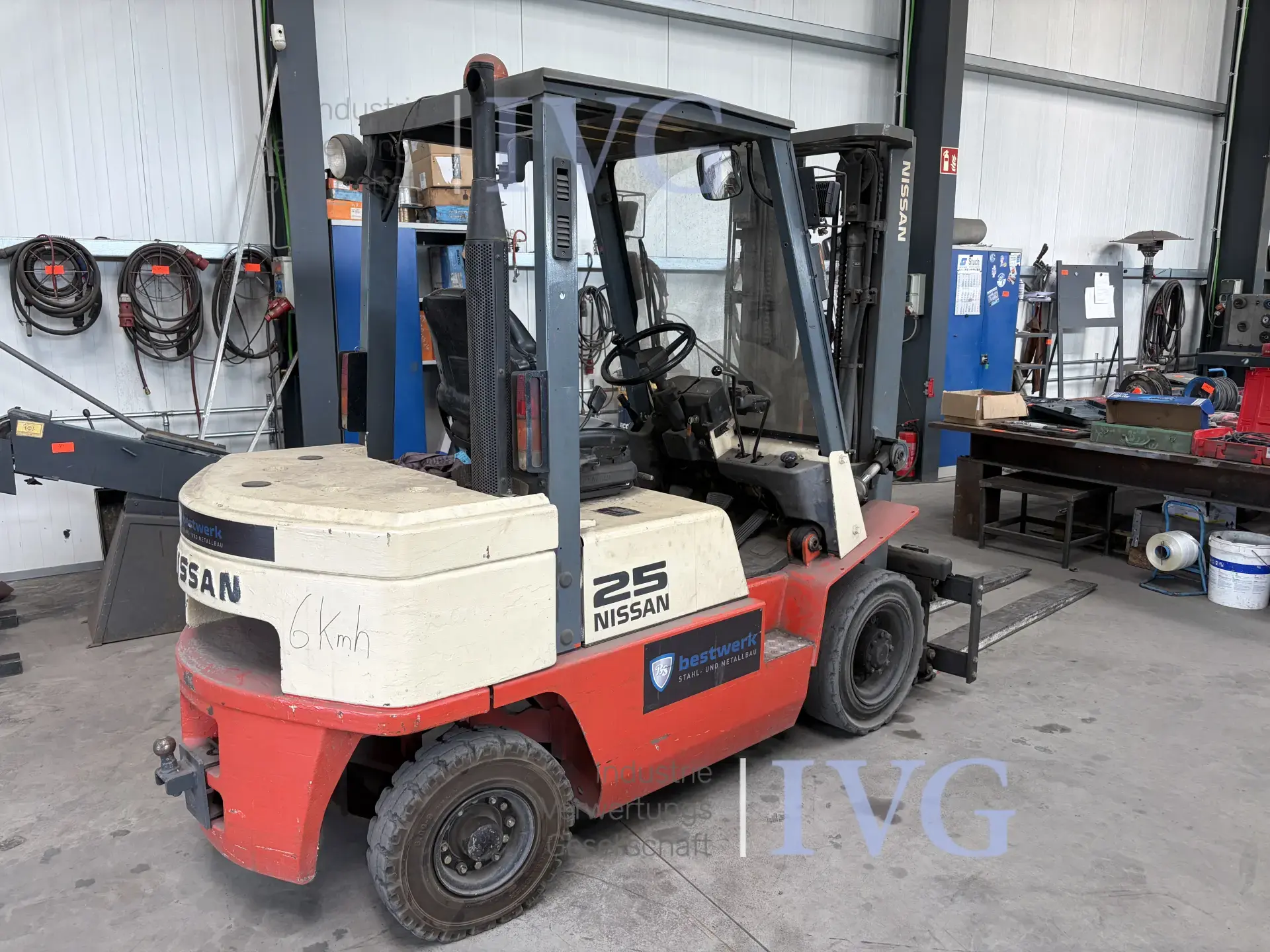Diesel-Gabelstapler NISSAN JX.25/30DE – foto 3 – kavel bij IVG, Olfen
