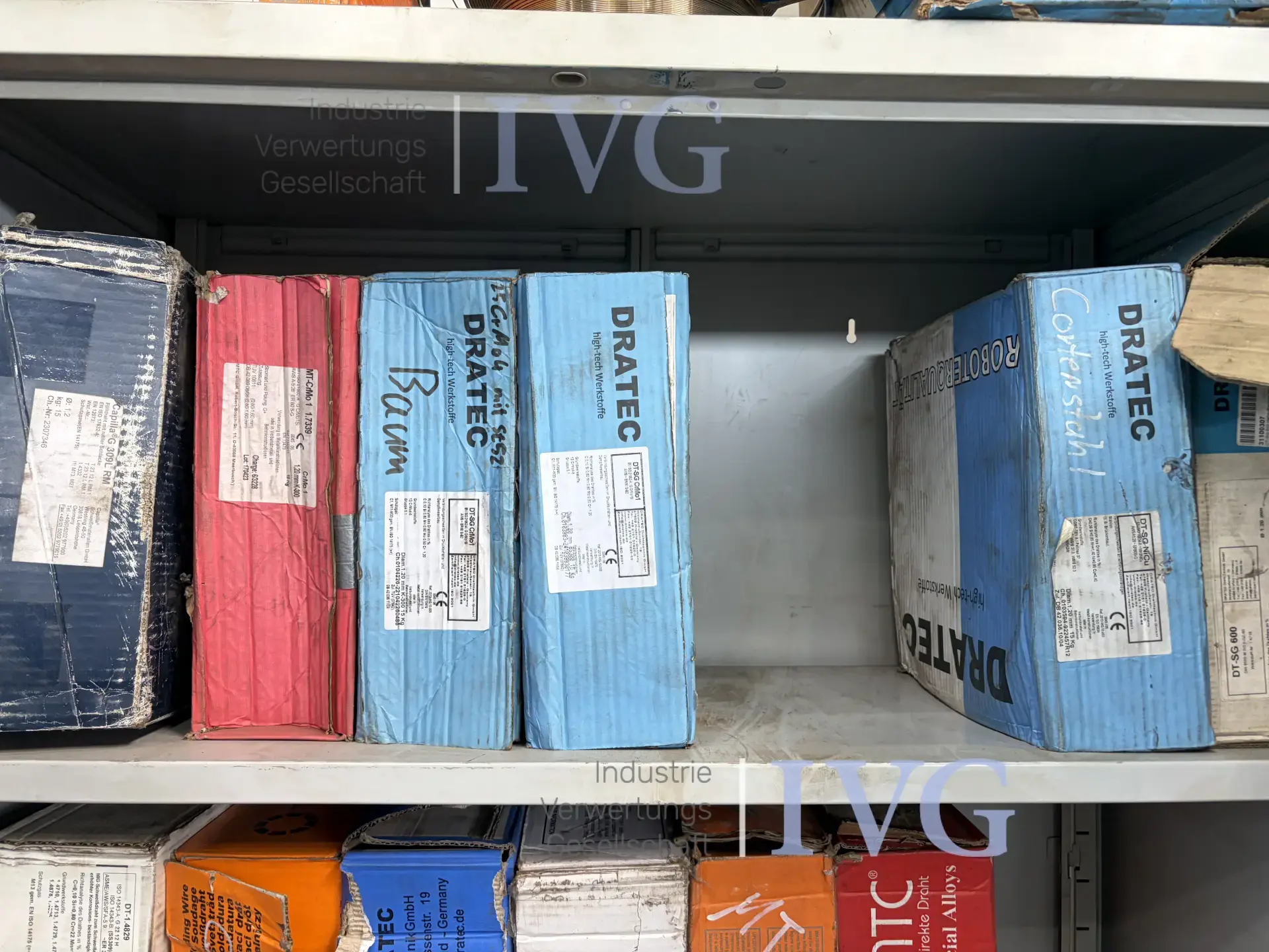 Stalen kast – foto 3 – kavel bij IVG, Olfen