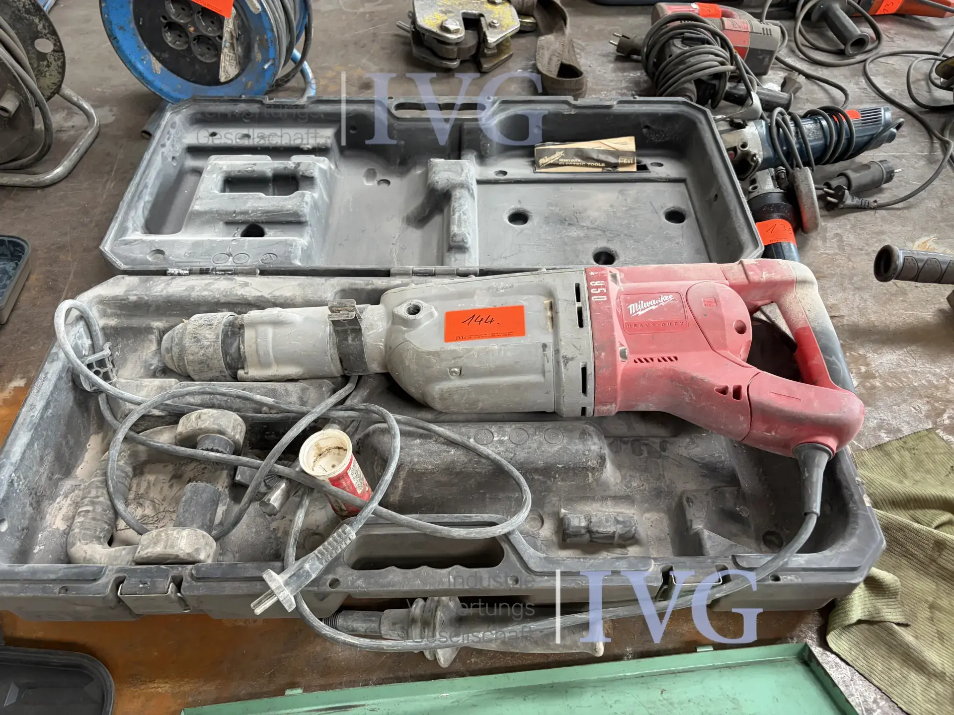 Kombihammer MILWAUKEE 950 – foto 3 – kavel bij IVG, Olfen