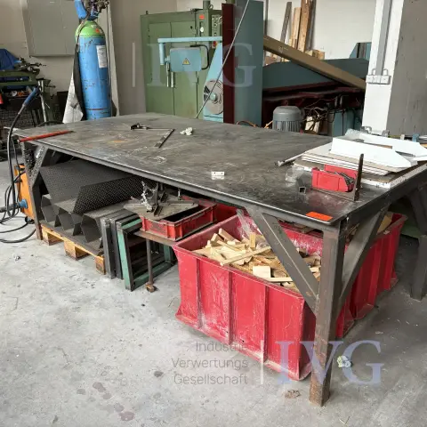 Schweißtisch EIGENBAU