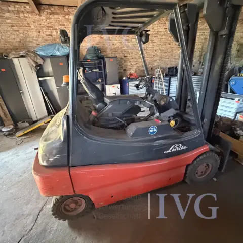Thumbnail 33