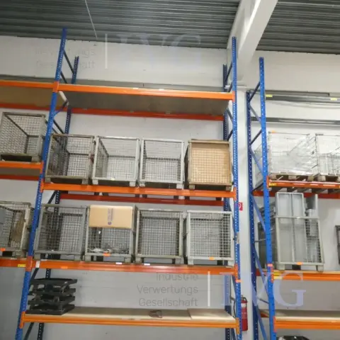 Lot of Euro mesh boxes