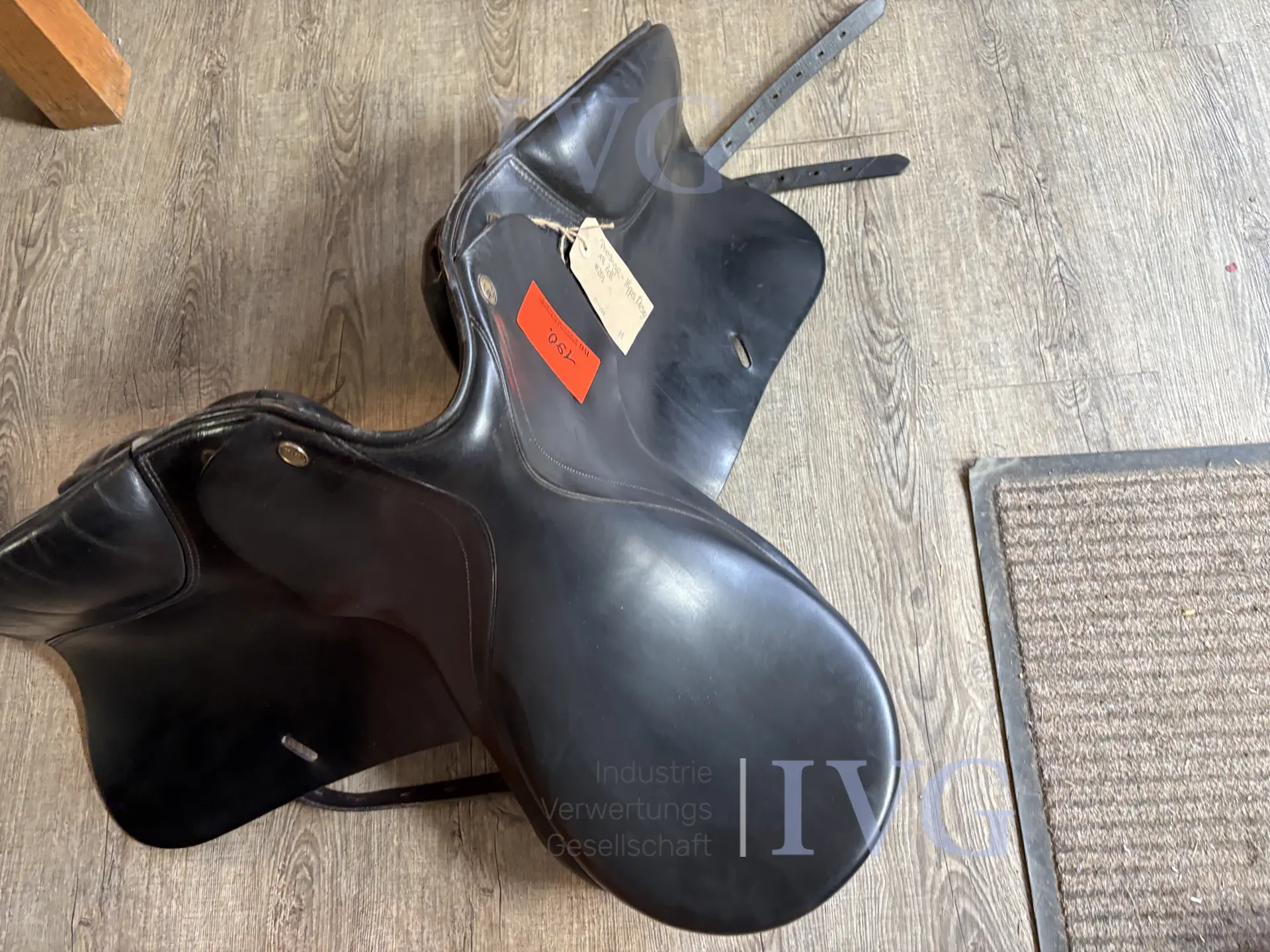 Paardrijzadel PRESTIGE Hippos Dressage – foto 4 – kavel bij IVG, Glandorf