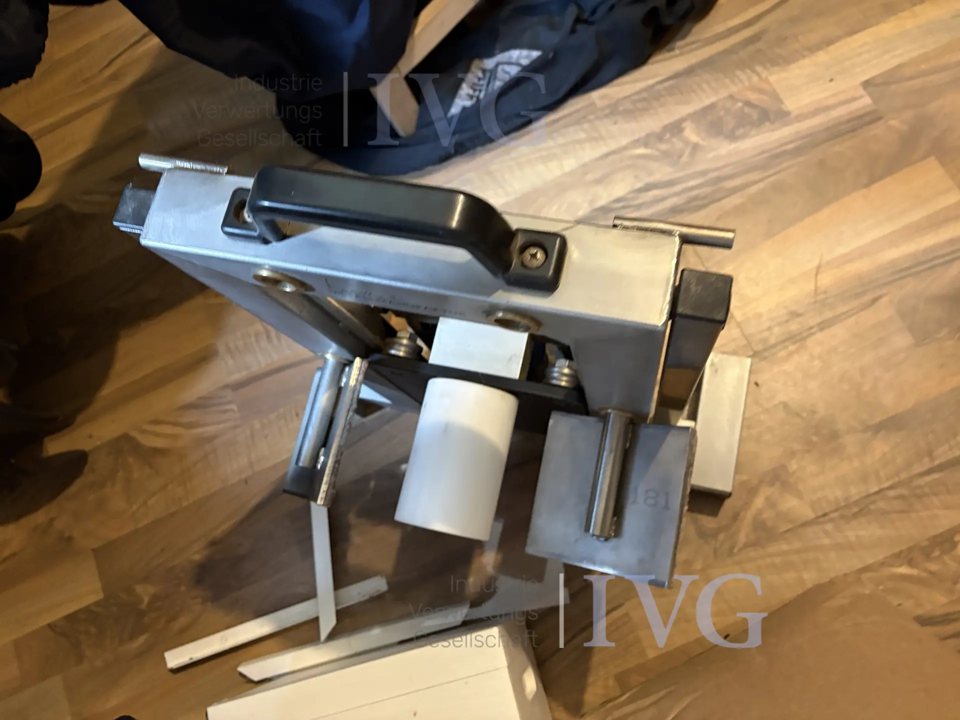 Sattelpresse WESTHOYELER METALLMANUFAKTUR – foto 3 – kavel bij IVG, Glandorf