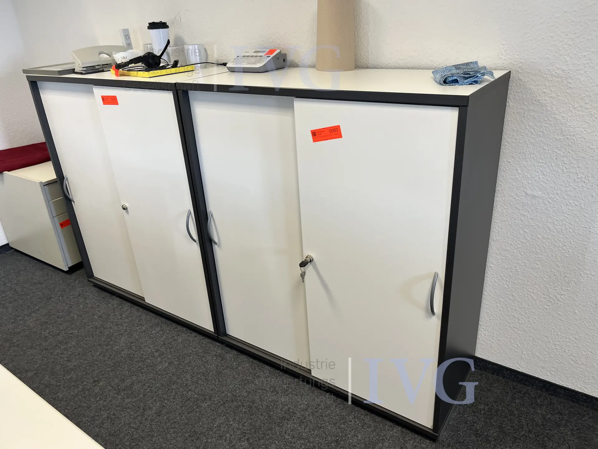 Schreibtische – foto 2 – kavel bij IVG, Emsdetten