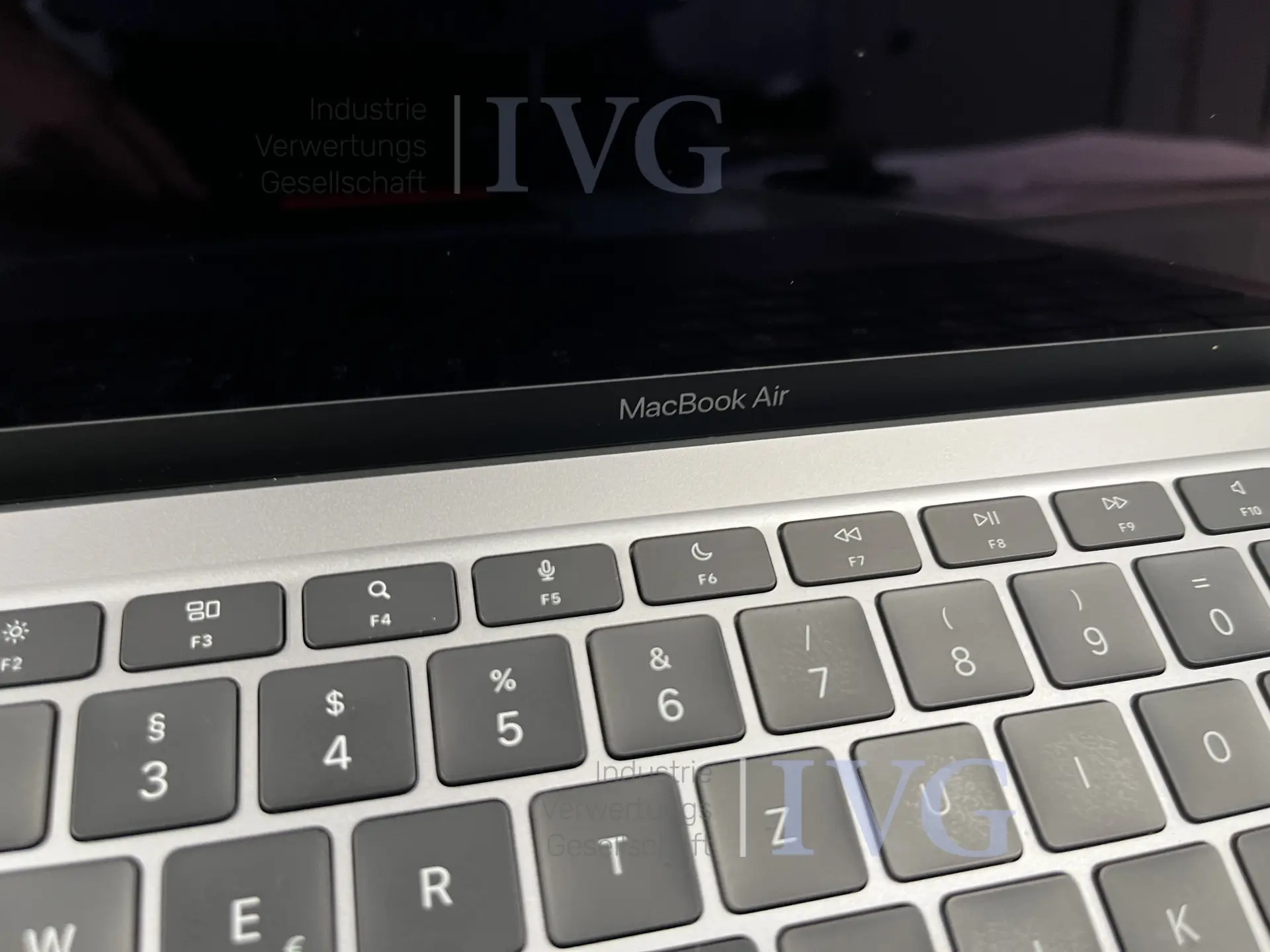 Notebook APPLE MacBook Air 2020 – foto 2 – kavel bij IVG, Emsdetten