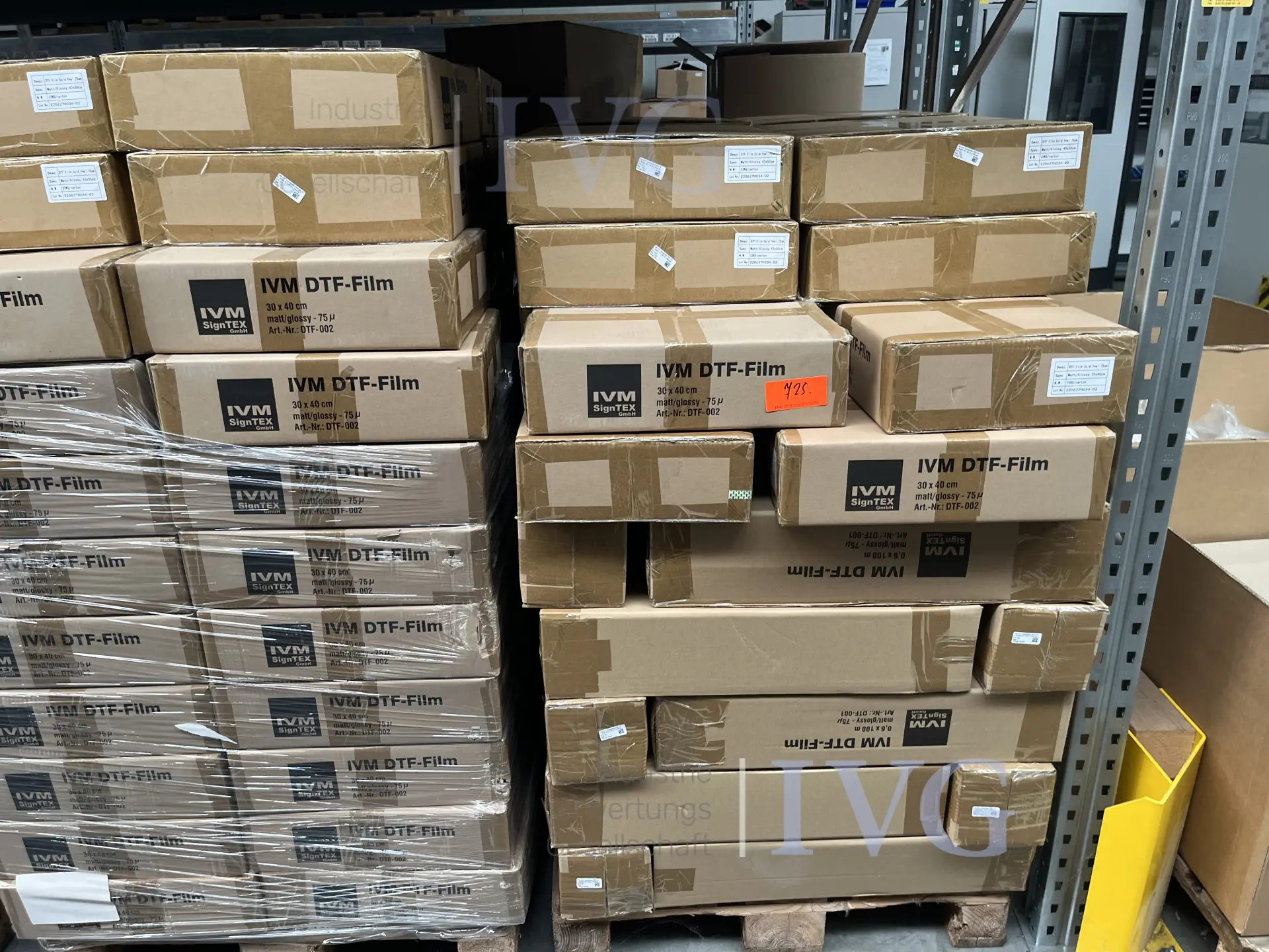 umfangreicher Posten Warenbestand Film und Druckfolie DTM – foto 3 – kavel bij IVG, Emsdetten