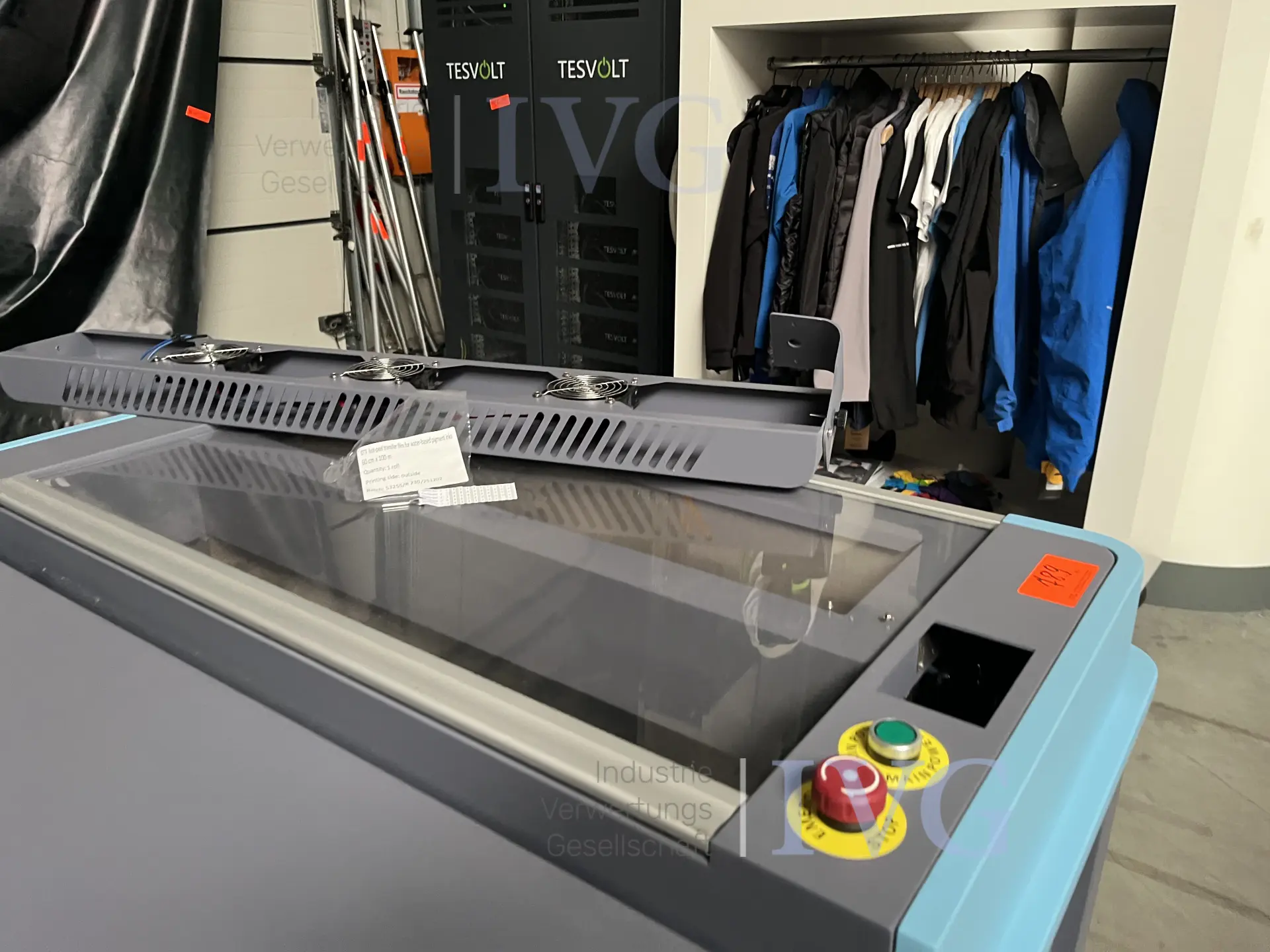 automatische Bepulverungs- und Fixiermaschine – foto 5 – kavel bij IVG, Emsdetten