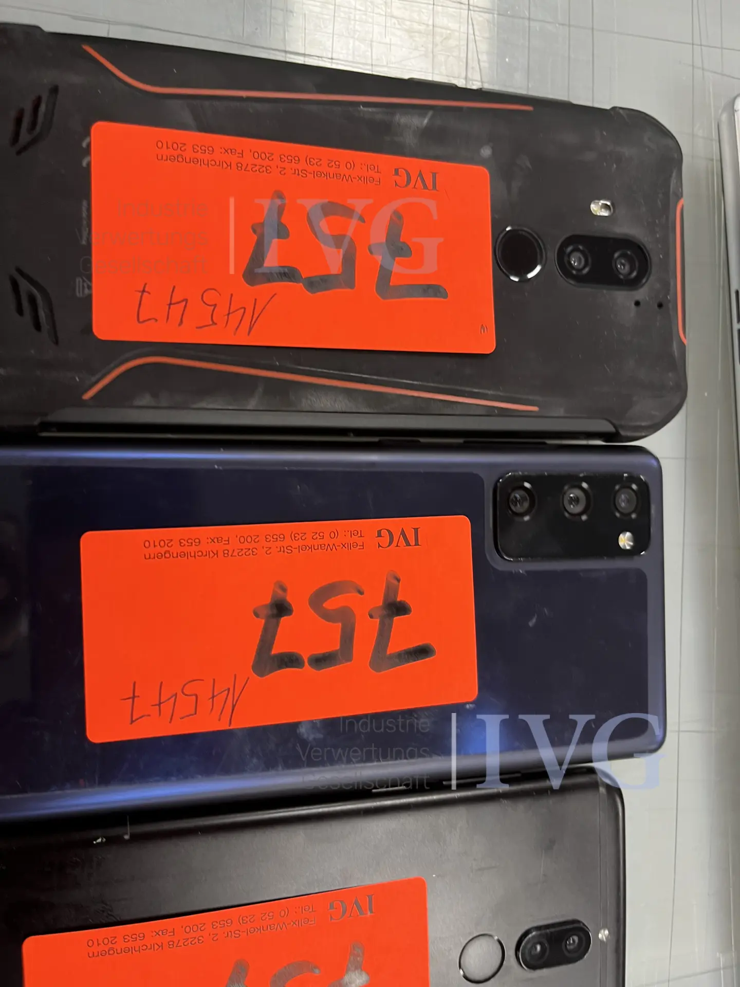 Smartphones APPLE – foto 3 – kavel bij IVG, Emsdetten