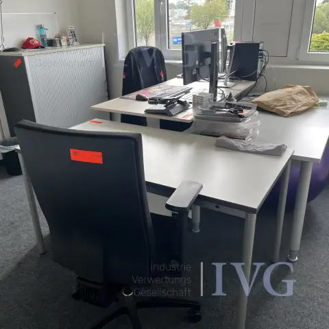 Biurko z elektryczną regulacją wysokości