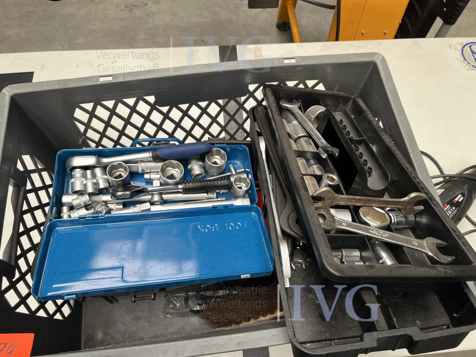Kunststoffbox – foto 2 – kavel bij IVG, Emsdetten