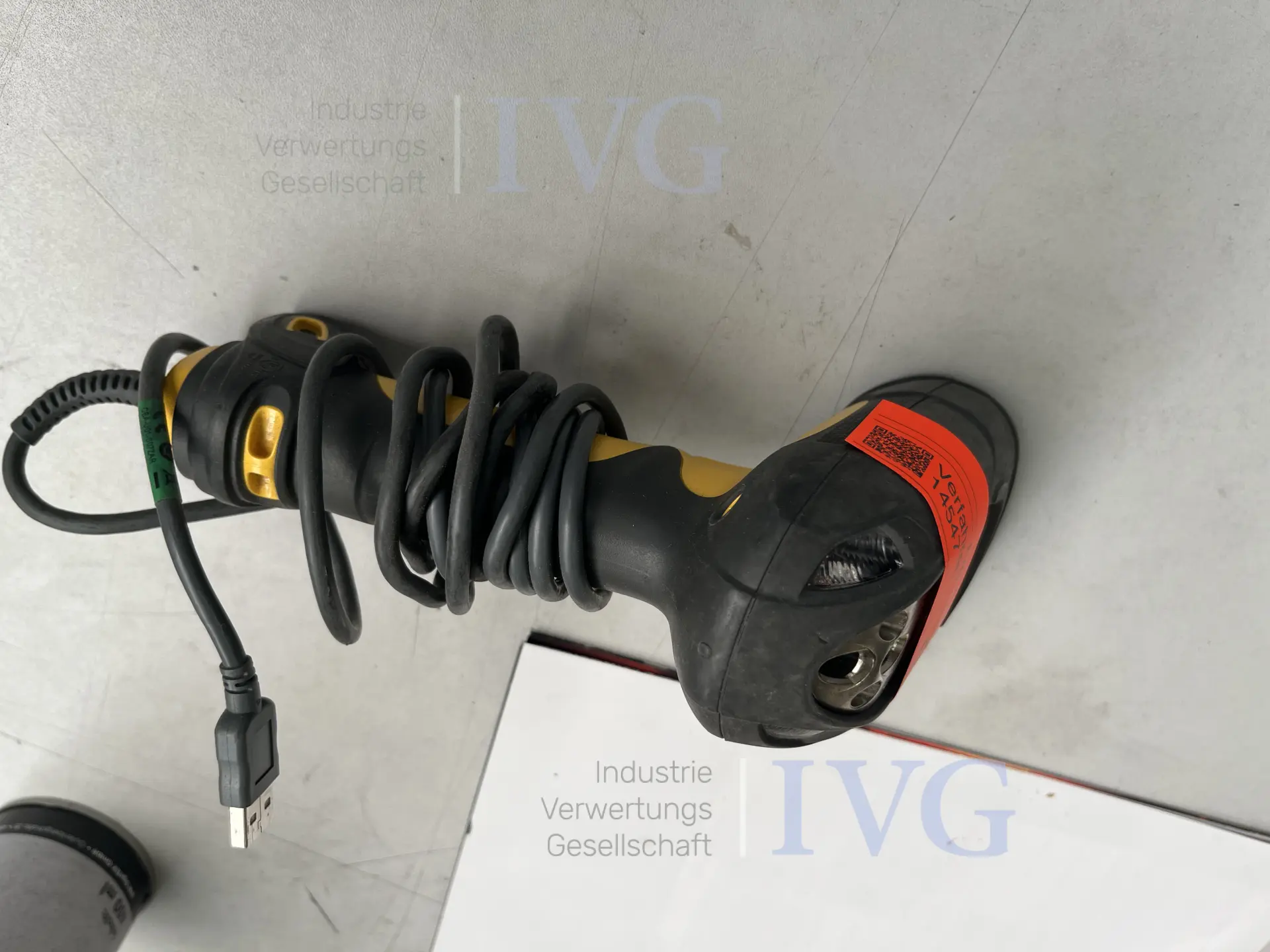 Flachbildschirm HP EliteDisplay E231 – foto 4 – kavel bij IVG, Emsdetten