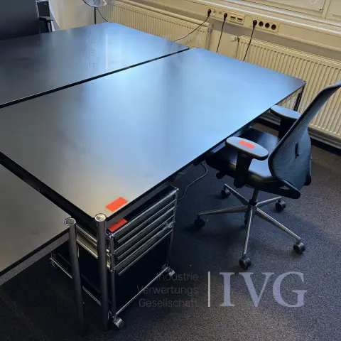 Schreibtisch USM HALLER
