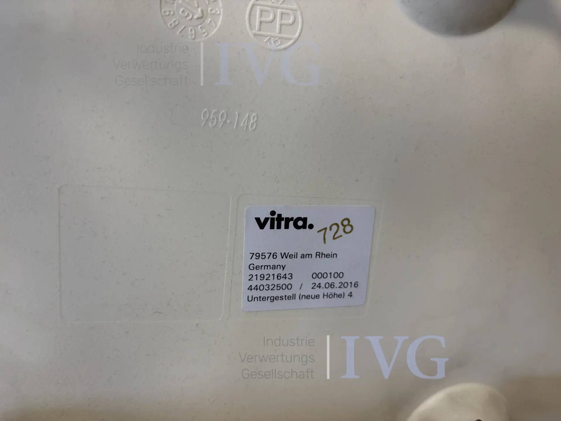 Stoelen van VITRA – foto 3 – kavel bij IVG, Herford