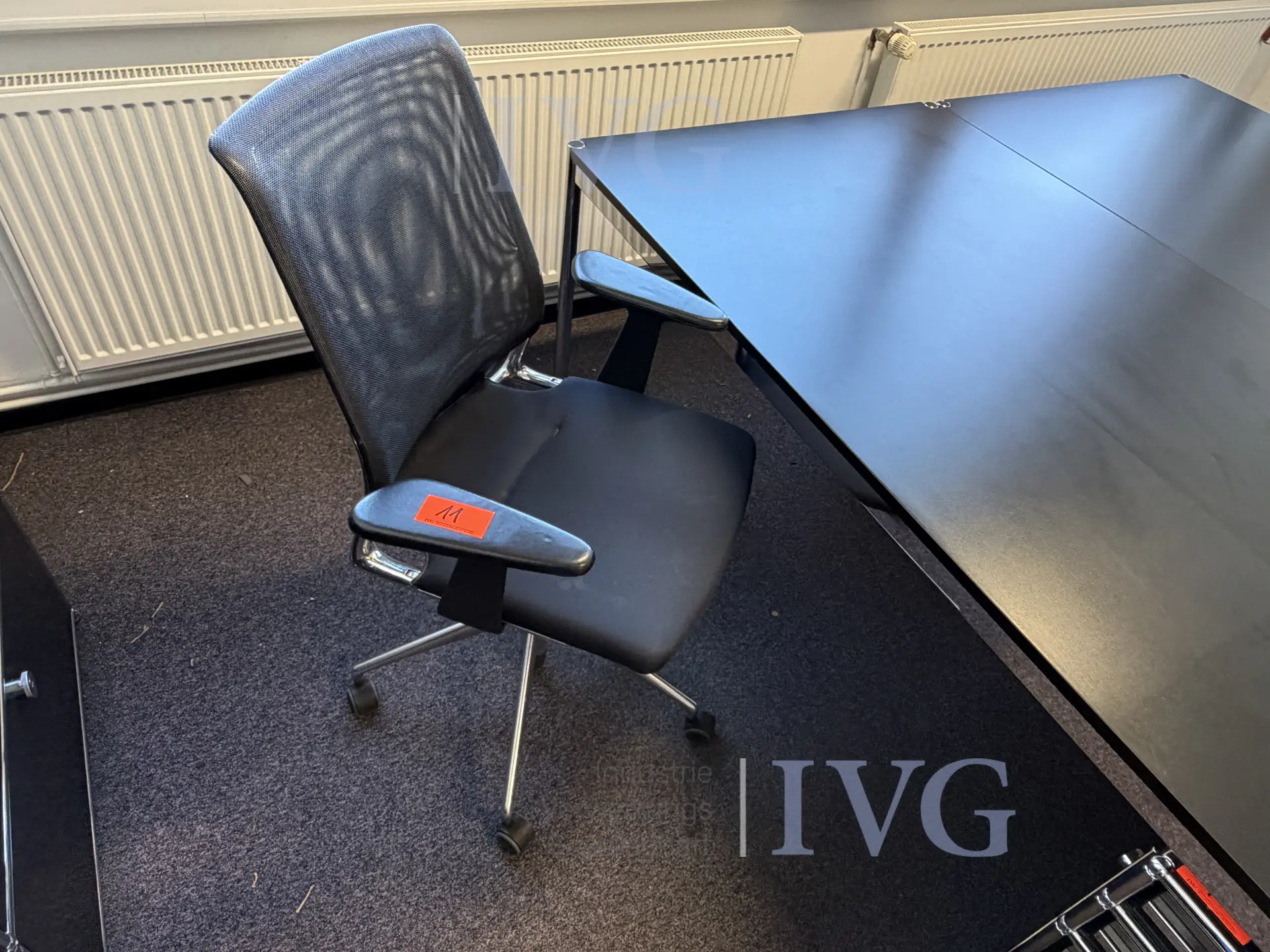 Schreibtisch USM HALLER – foto 2 – kavel bij IVG, Herford