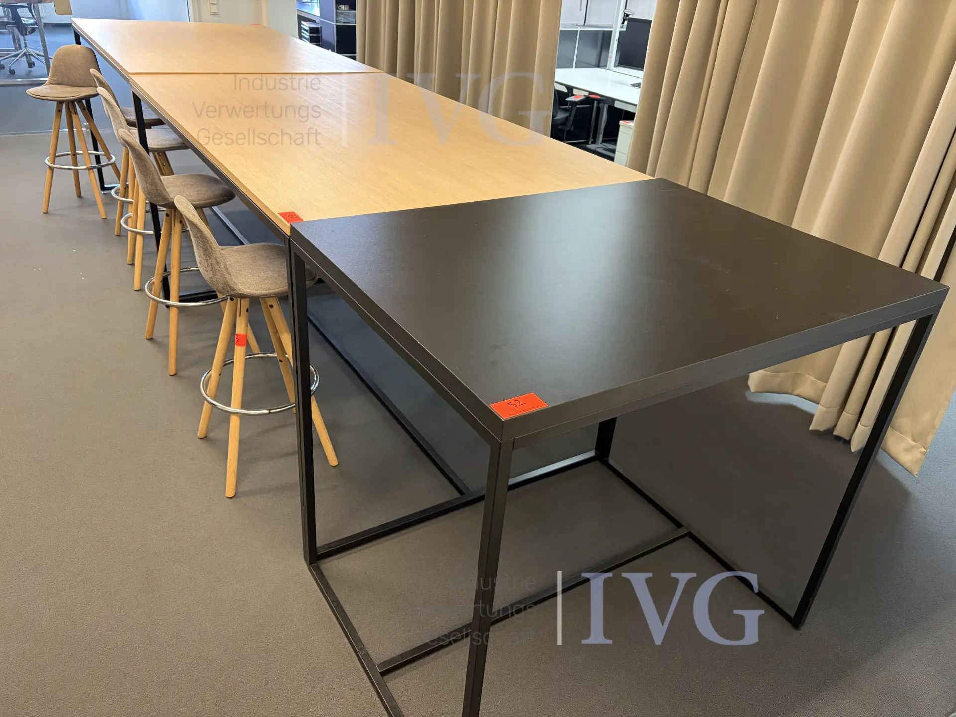 Barkrukken – foto 3 – kavel bij IVG, Herford