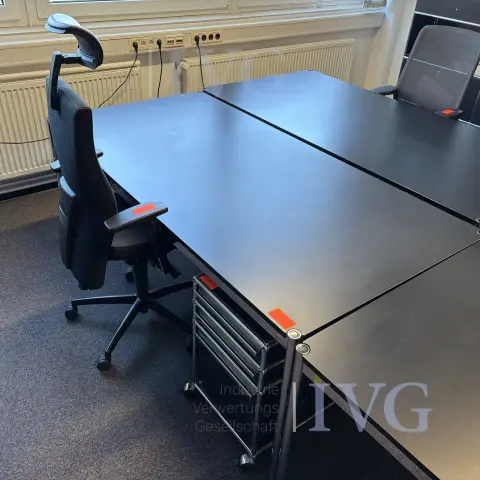 Schreibtisch USM HALLER